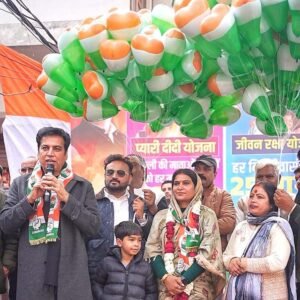 کانگریس صدر دیویندر یادو کی انتخابی مہم شباب پر،ایک ہی دن میں پانچ ریلیوں سے خطاب، لوگوں میں جوش وخروش