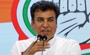 بی جے پی نے دہلی کے عوام سے یمنُا کو صاف بنانے کے بڑے بڑے وعدے کیے تھے:دیویندر یادو
